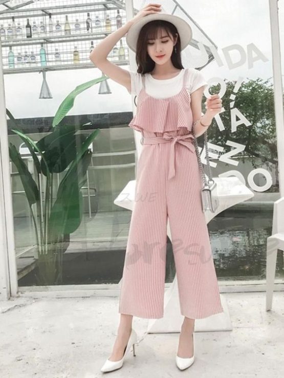 連身褲穿搭　嬌小女孩